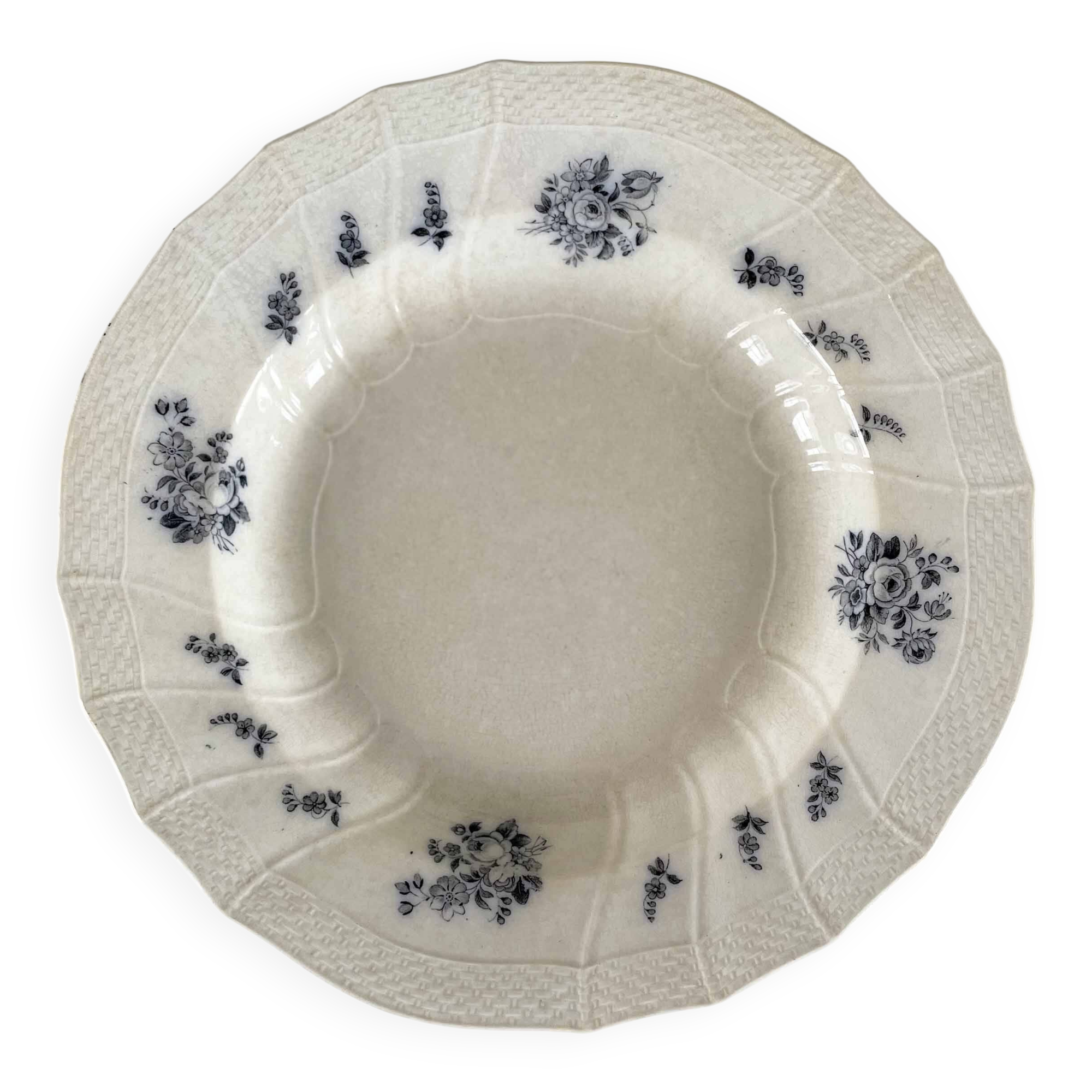 15 antique deep plates from the 19th century - Villeroy and Boch Mettlach