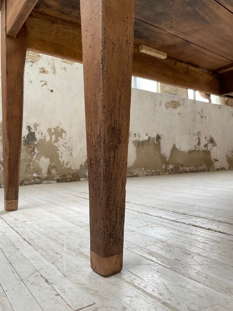 Walnut farm table 190cm