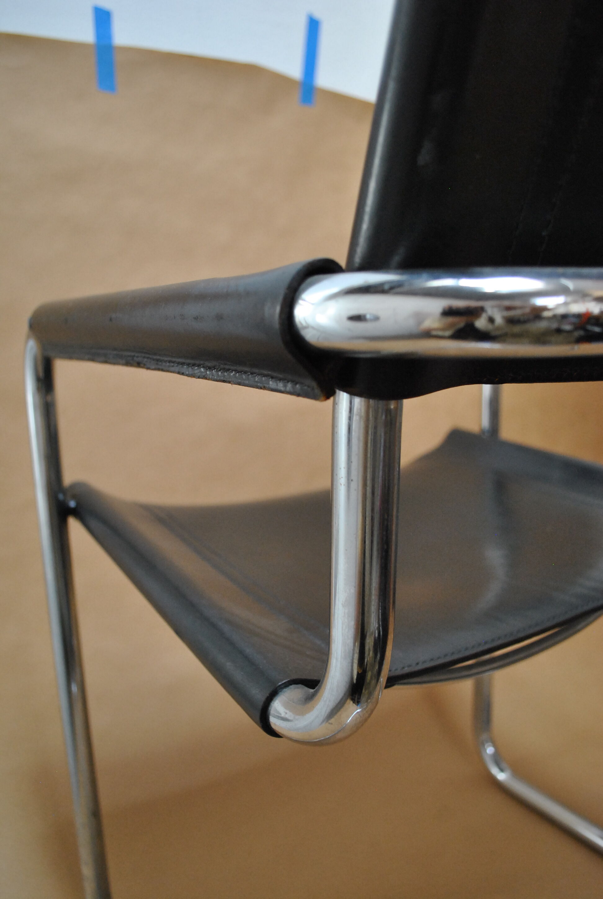 chair design vintage tubes chrome leather black