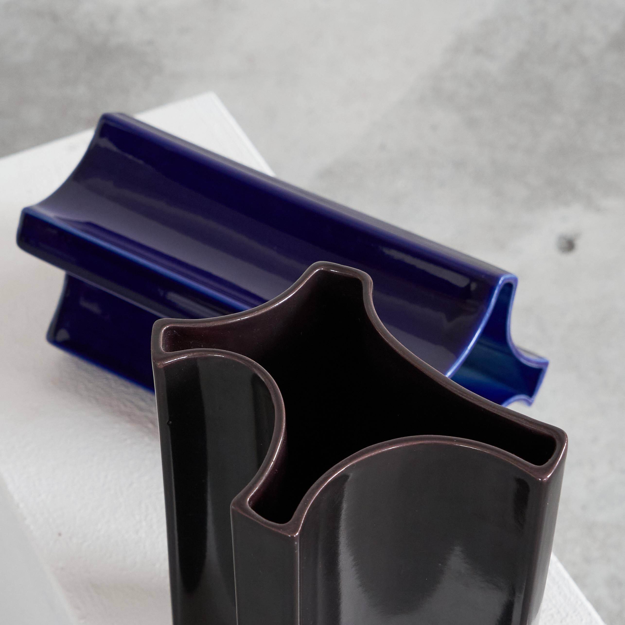 Angelo Mangiarotti, pair of mid-century vases for Fratelli Brambilla, 1960s