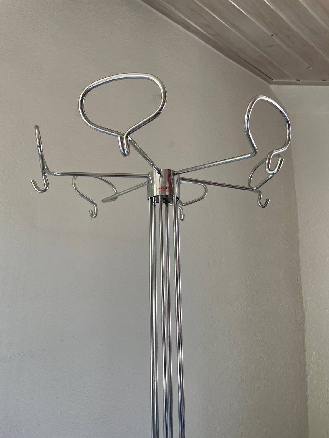 Vintage chrome coat rack – Isao Hosoe