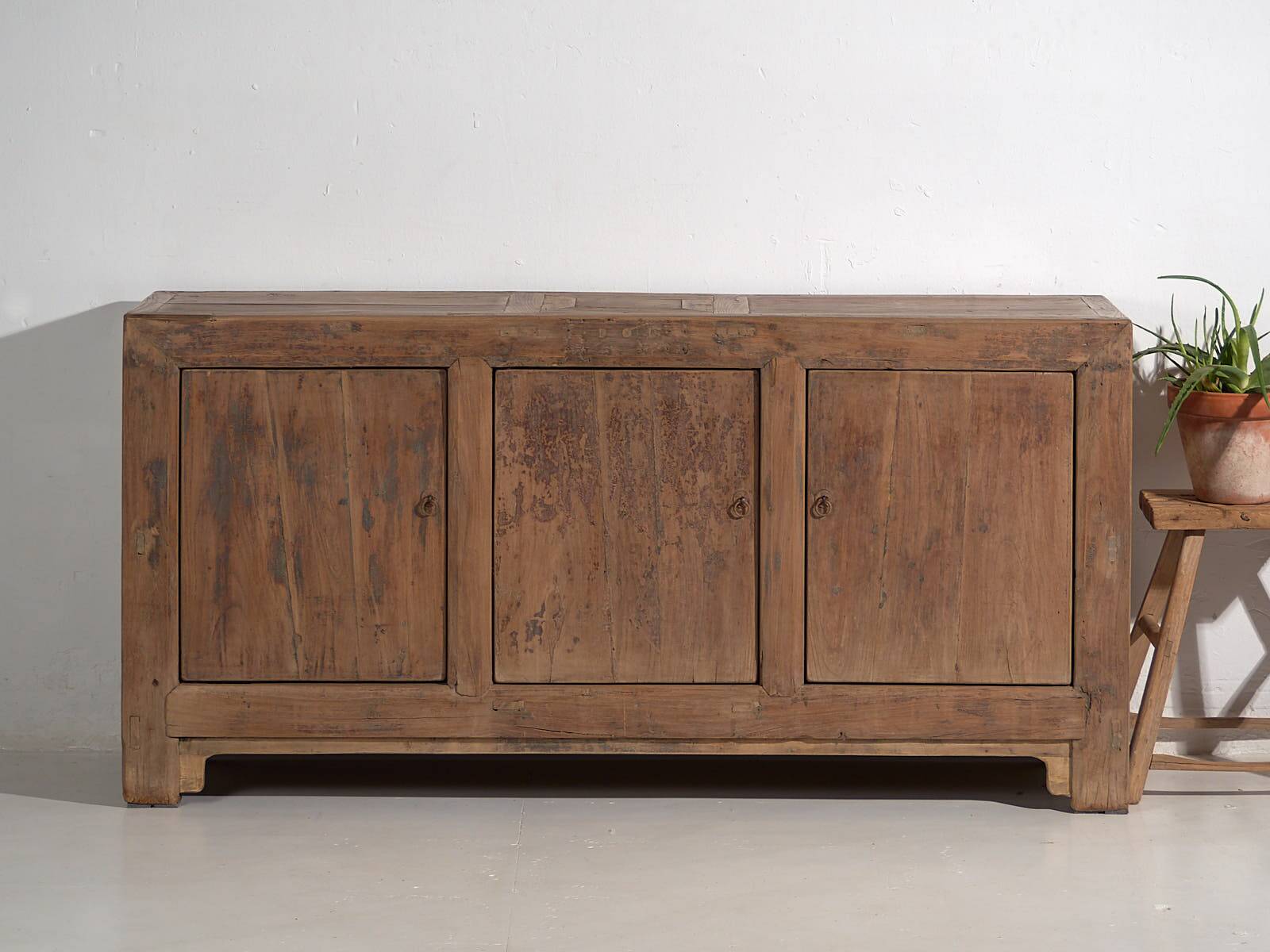 Antique Chinese sideboard (circa 1900) #51