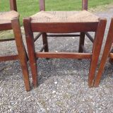 4 old mulched chairs