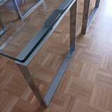 Pair of end tables