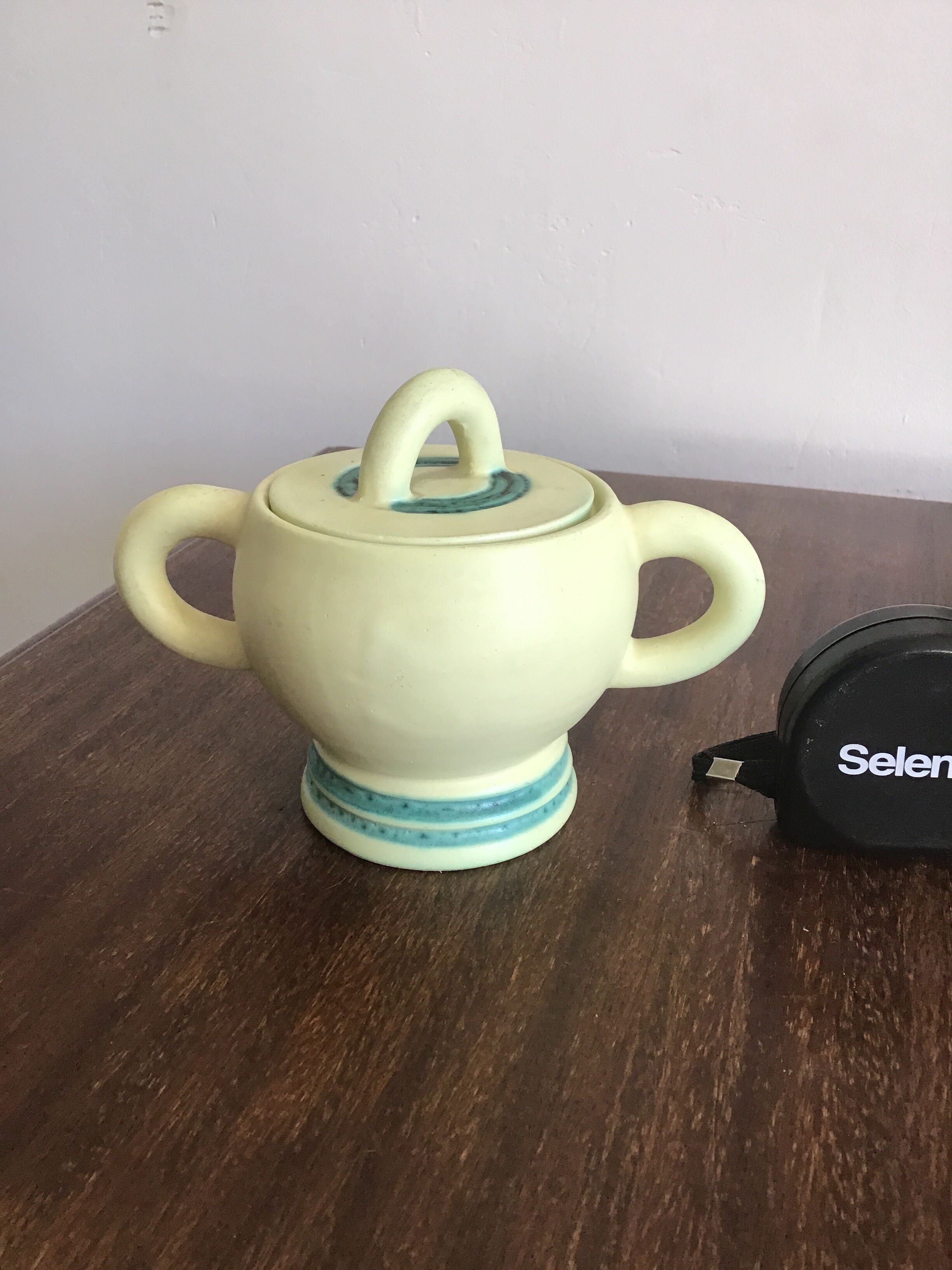 Cerenne Vallauris coffee service