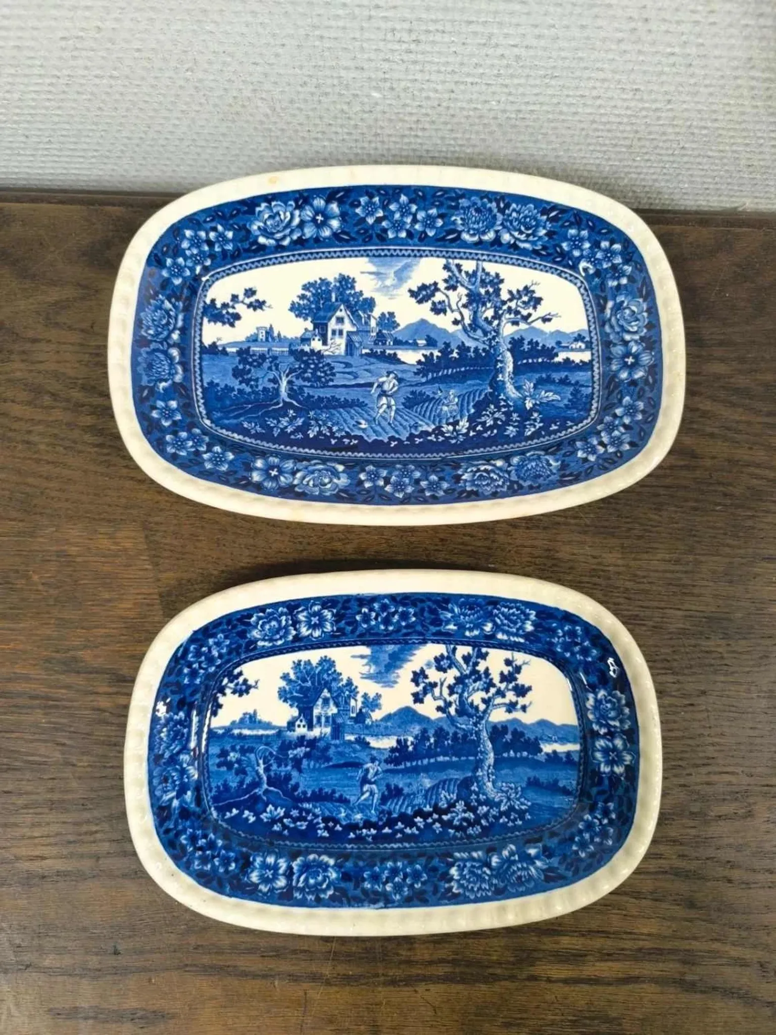 Lot de 2 plats Villeroy et Boch Rusticana bleus