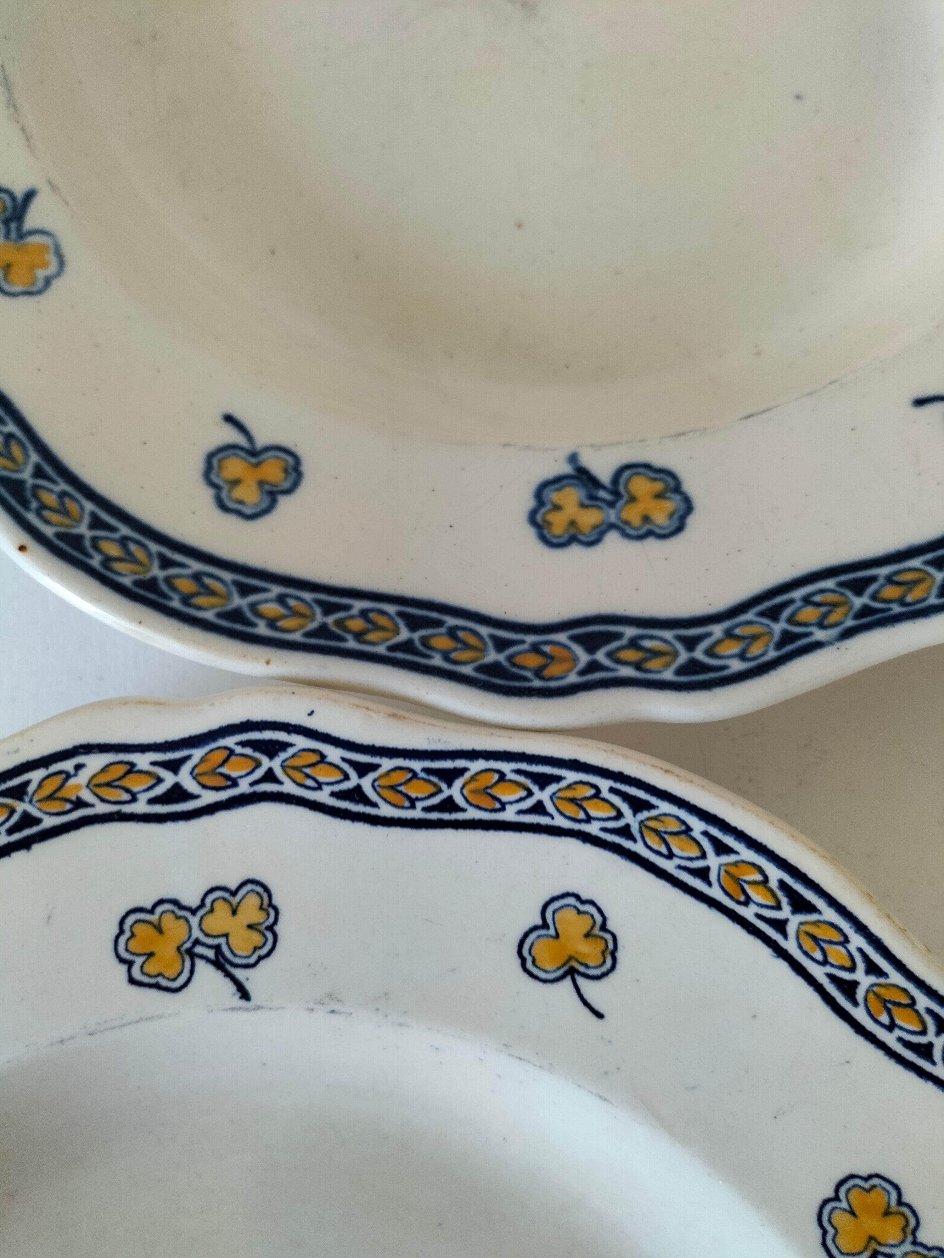 K&G Lunéville "Rouen Clover" plate circa 1880-1900