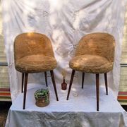2 Scandinavian chairs with compass legs in faux fur and blue satin covers, 1970.