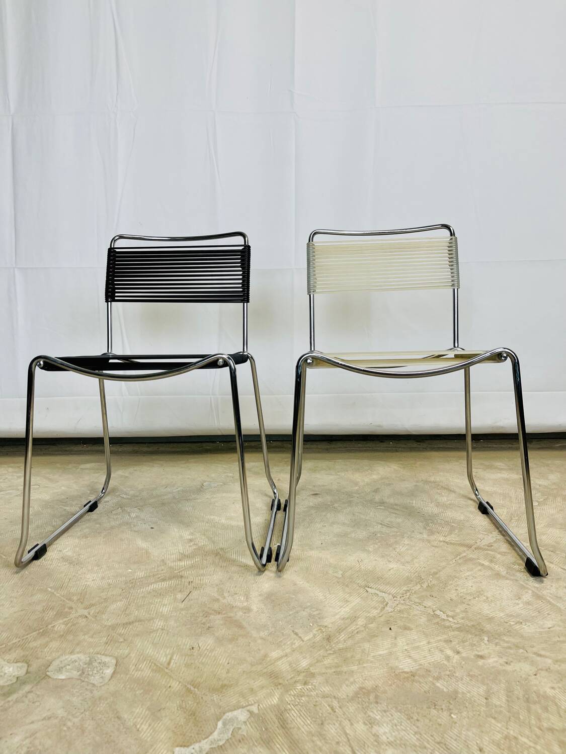 Pair of children's scoubidou chairs
