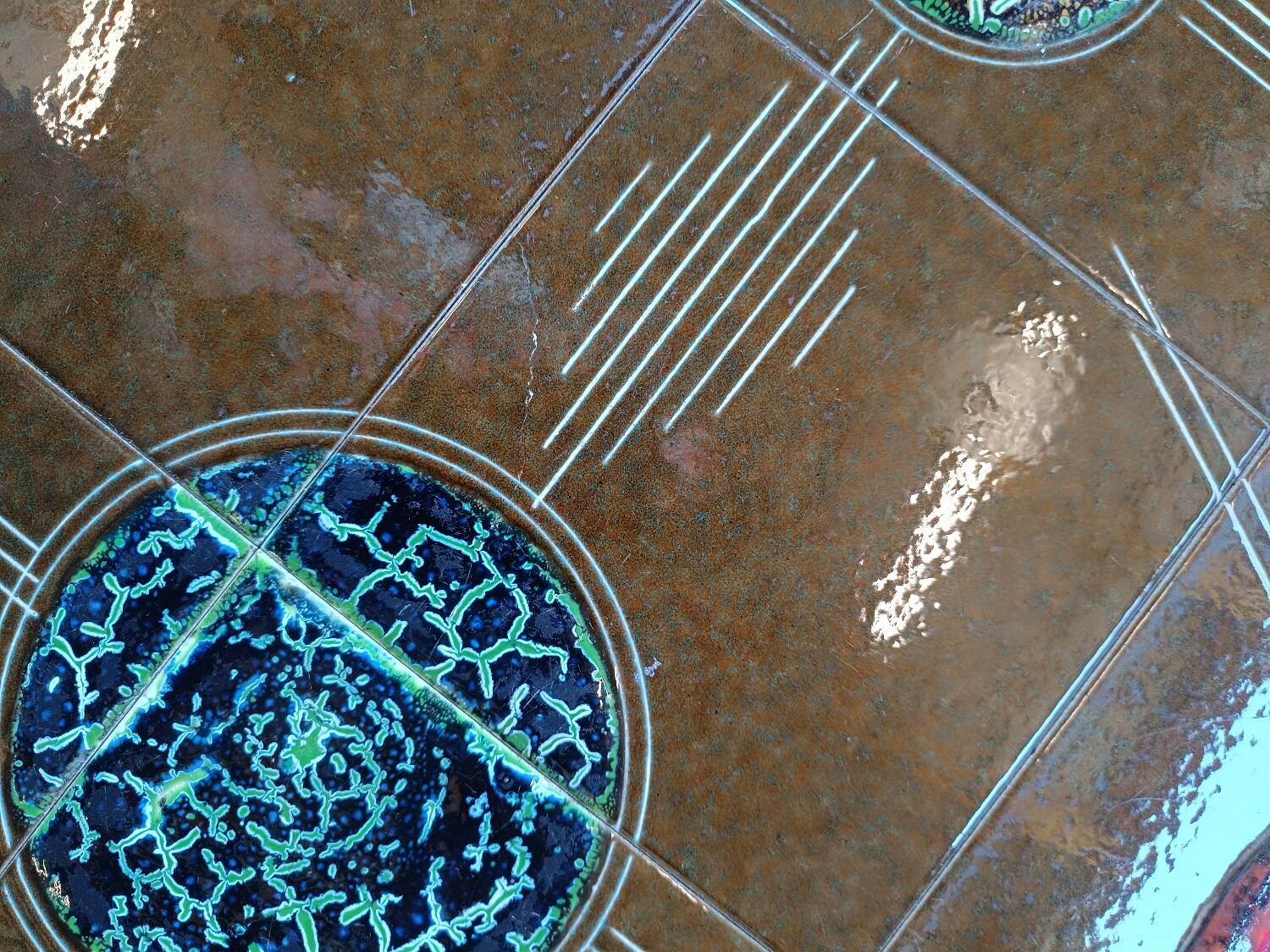 Ceramic coffee table