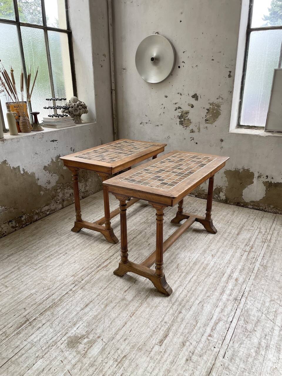 Set of two bistro tables in walnut and tiling from 1890.