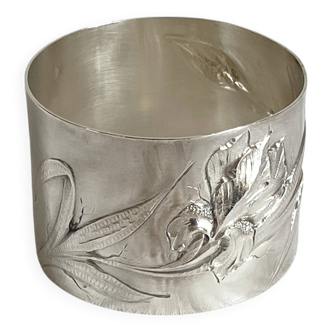 Solid silver napkin ring with Iris Art Nouveau decor