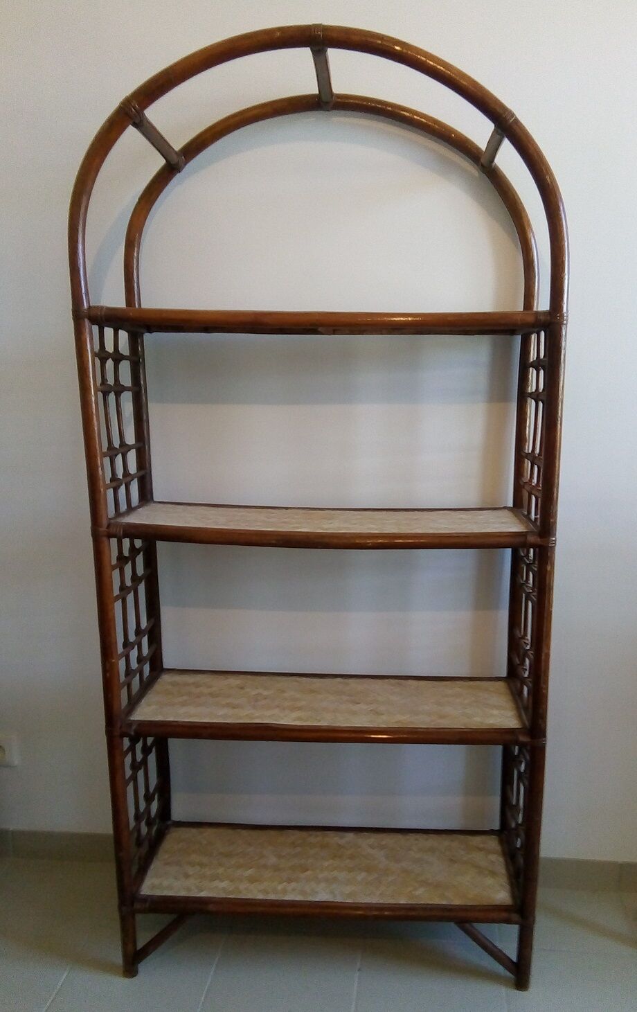 Vintage rattan bamboo tier