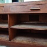 Professional furniture counter