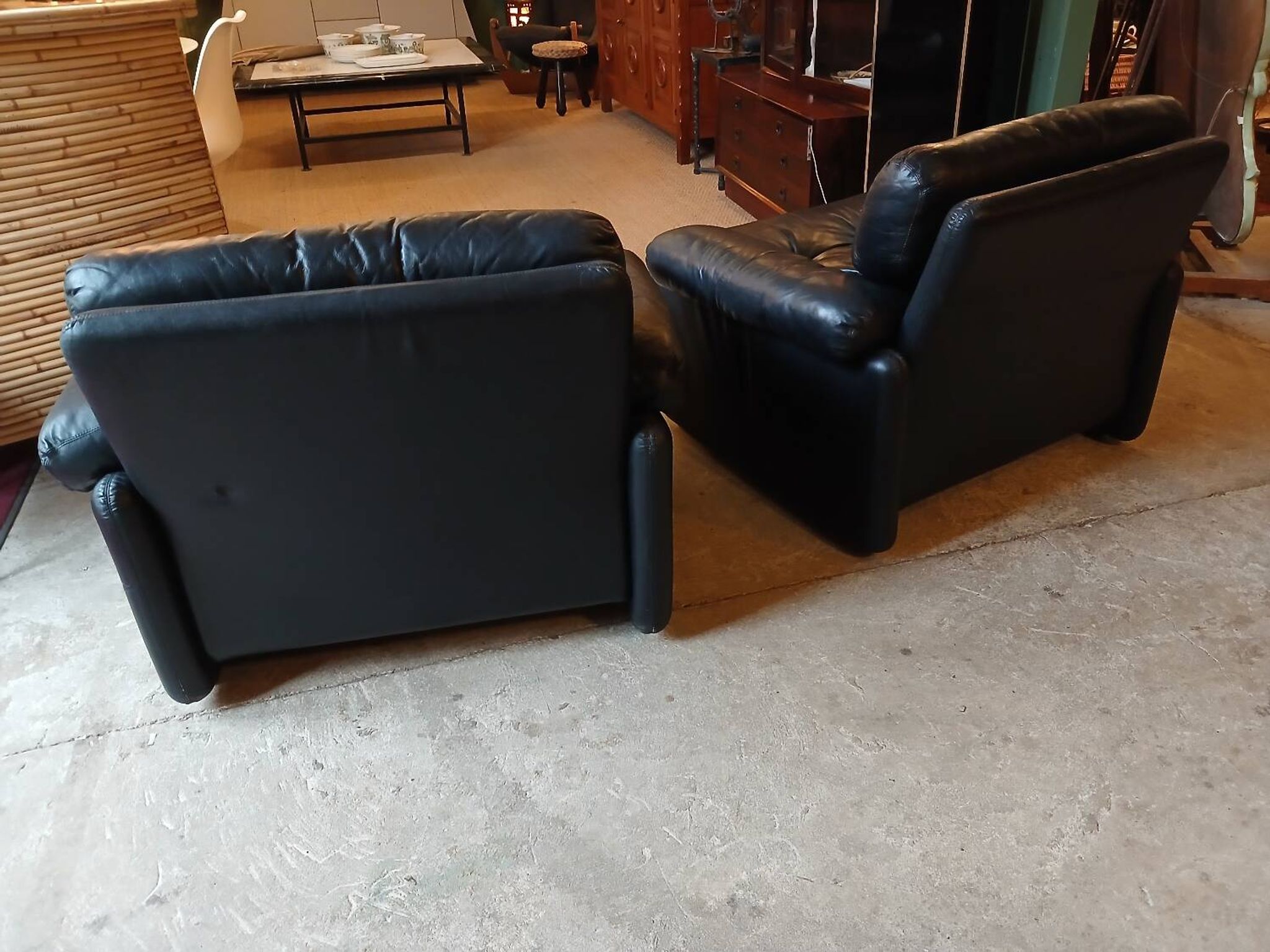 Paire fauteuils cuir design Tobia Scarpa