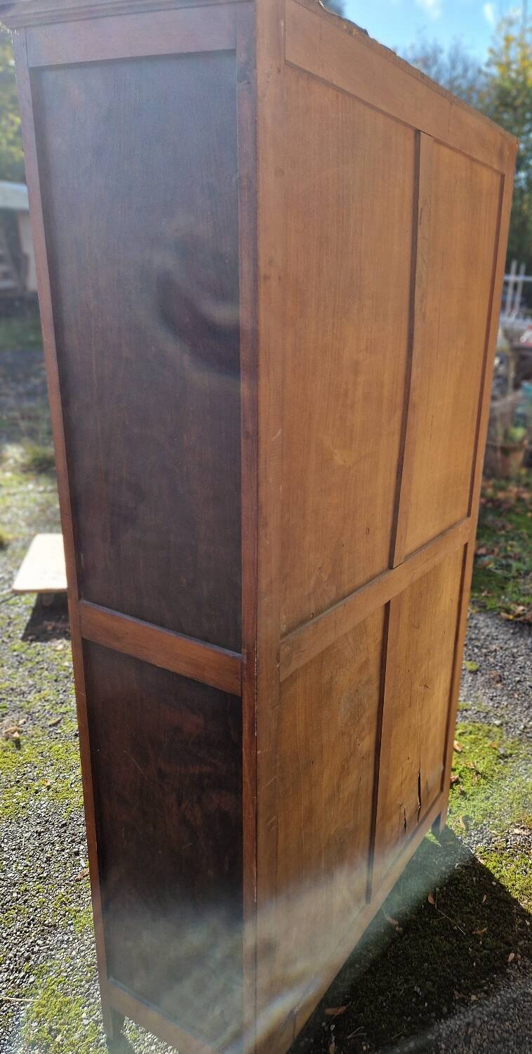 Parisian 2-door wardrobe