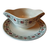 Moulin des loups and Hamage sauce boat