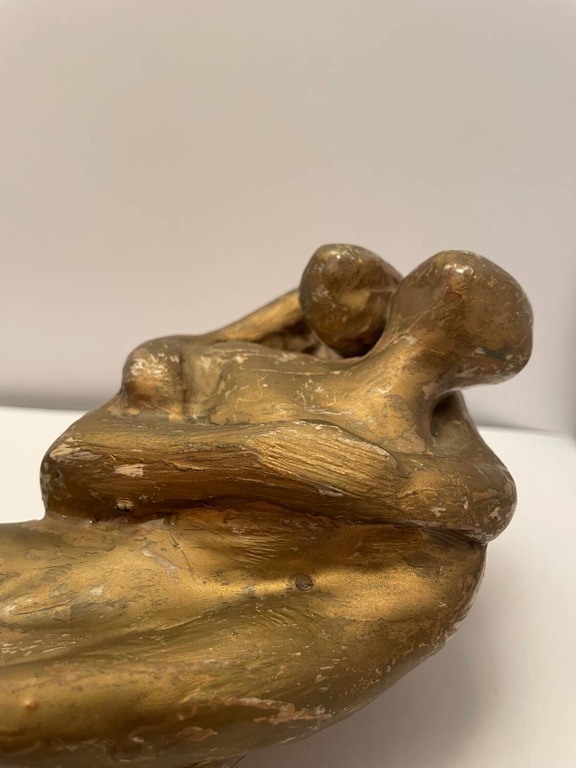 Sculpture of an embracing couple 20th century signed