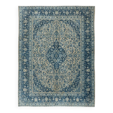 Vintage Handmade Turkish Oushak Rug. Excellent Condition