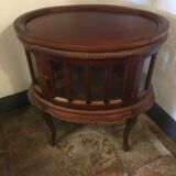 Colonial-style coffee table bar