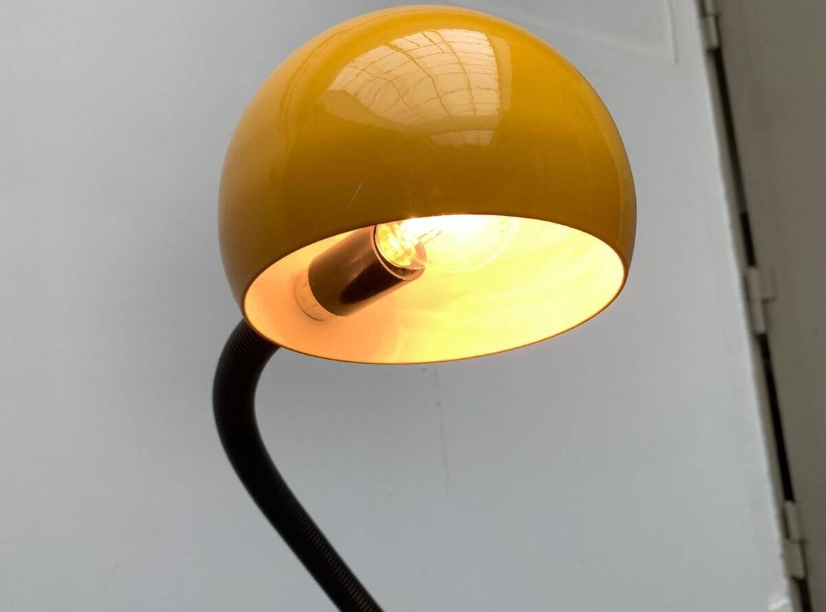 Vintage cobra snake table lamp