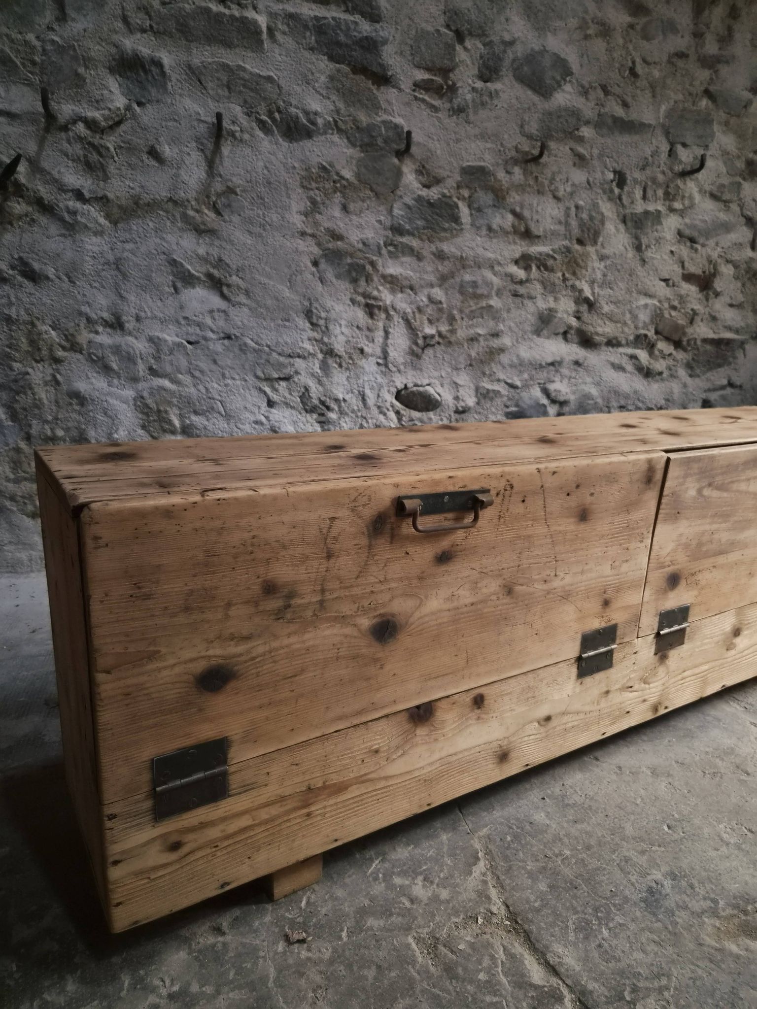 Old French industrial workshop furniture in pine / storage bench, circa 1880–1900