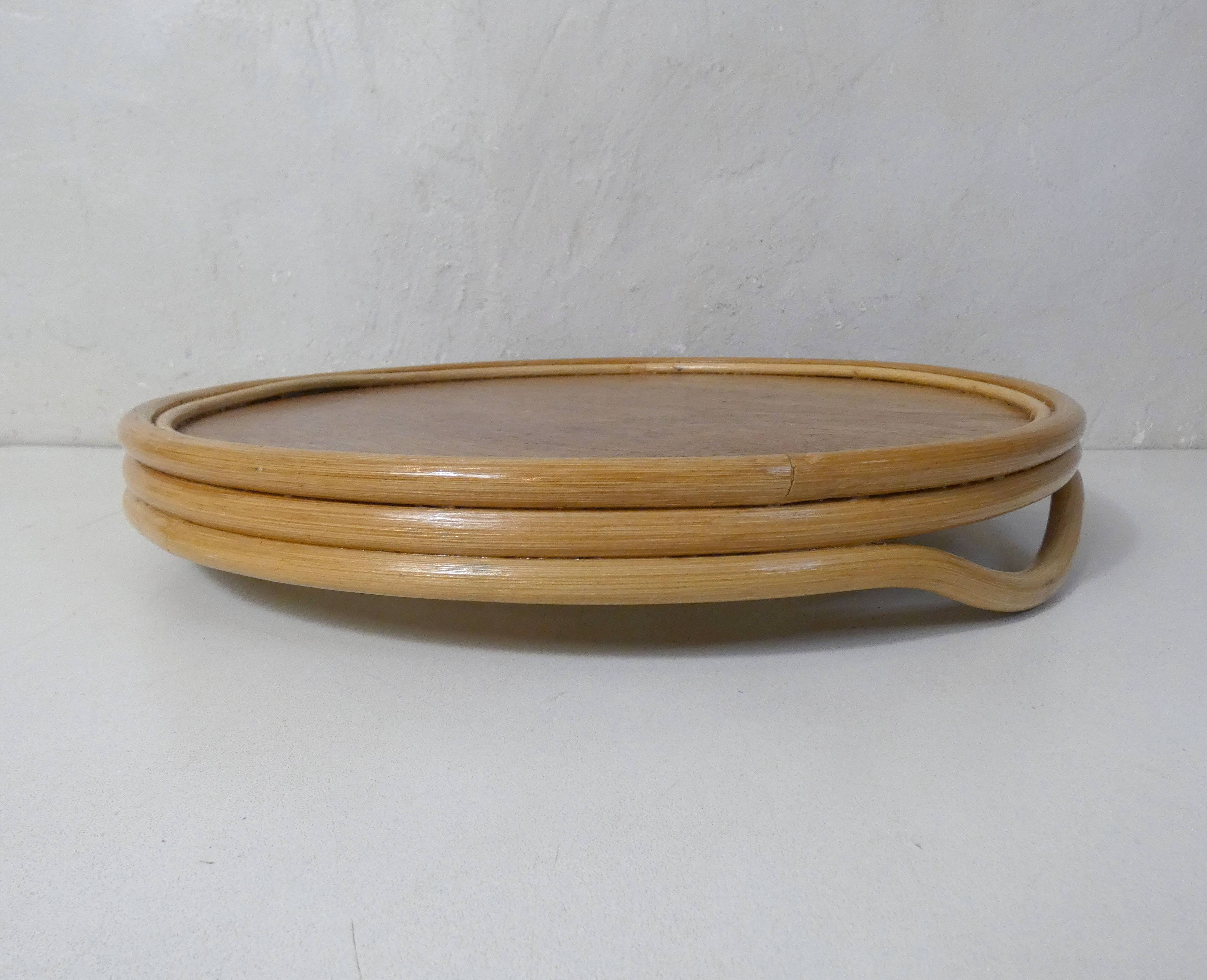 round rattan and mother-of-pearl tray