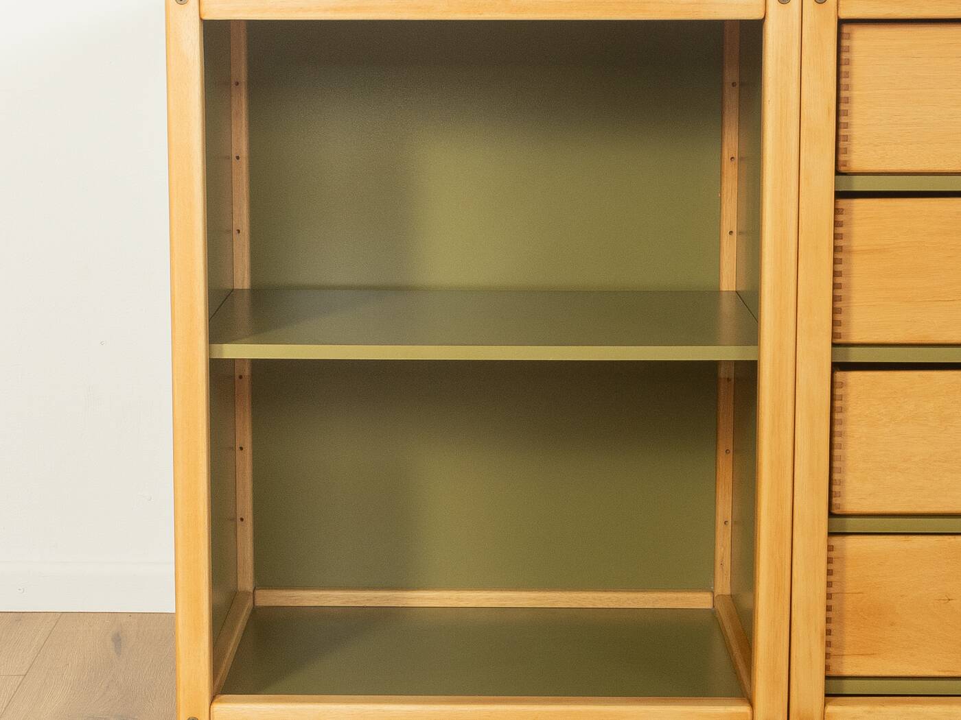Modular four-piece profile system by Flötotto