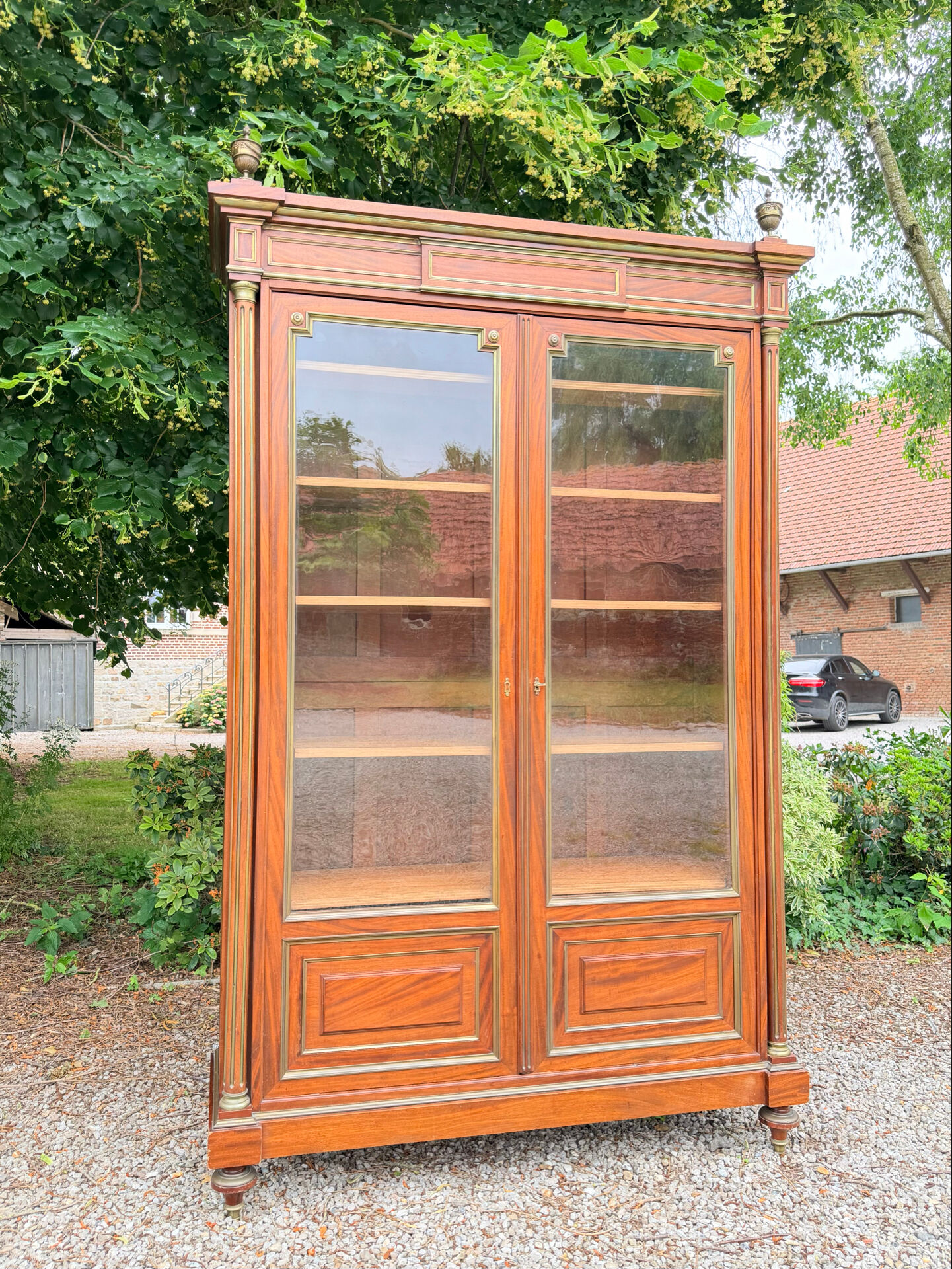 BIBLIOTHÈQUE VITRINE EN ACAJOU DE STYLE LOUIS XVI XIX EME SIÈCLE