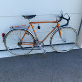 Vintage road bike Peugeot