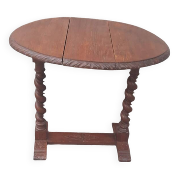 Drop-leaf coffee table