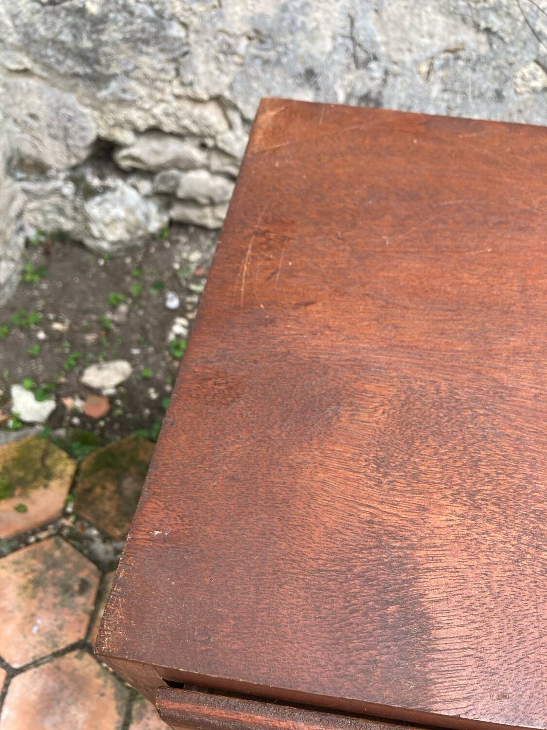 Vintage storage unit