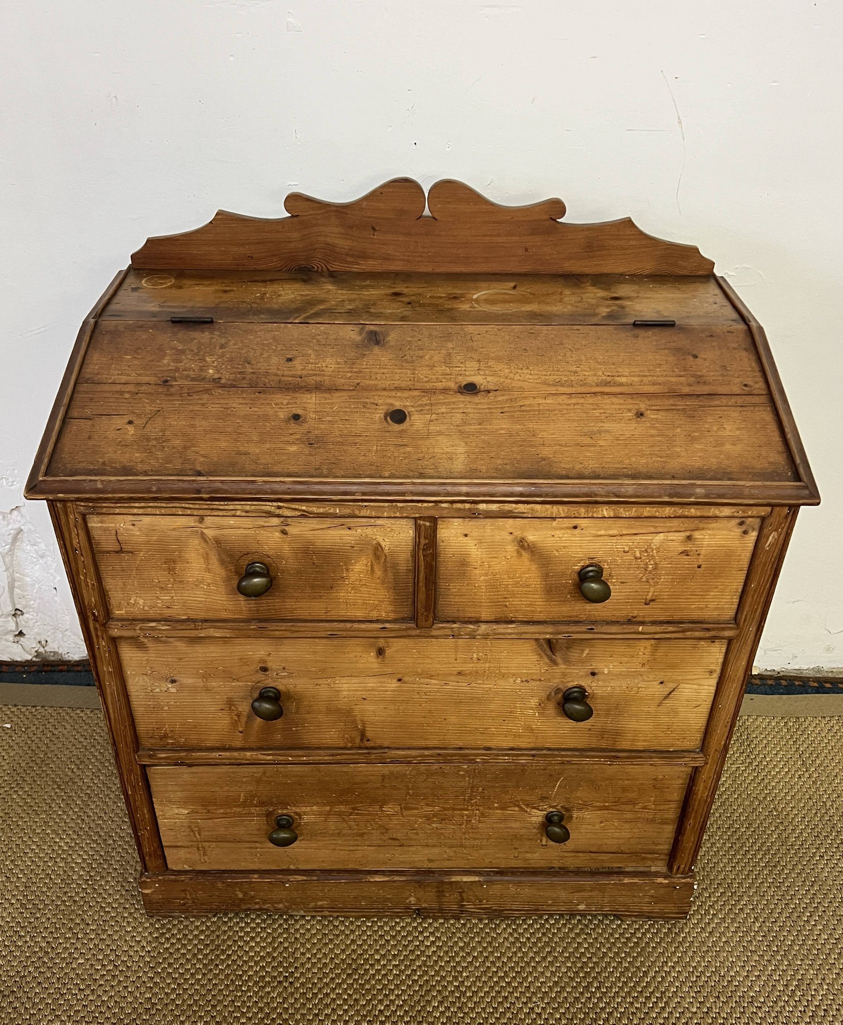 Vintage bar chest of drawers