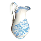 Ironstone jug from 1844/68.