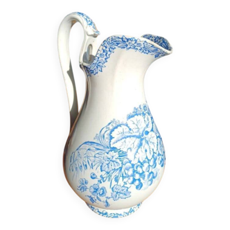Ironstone jug from 1844/68.