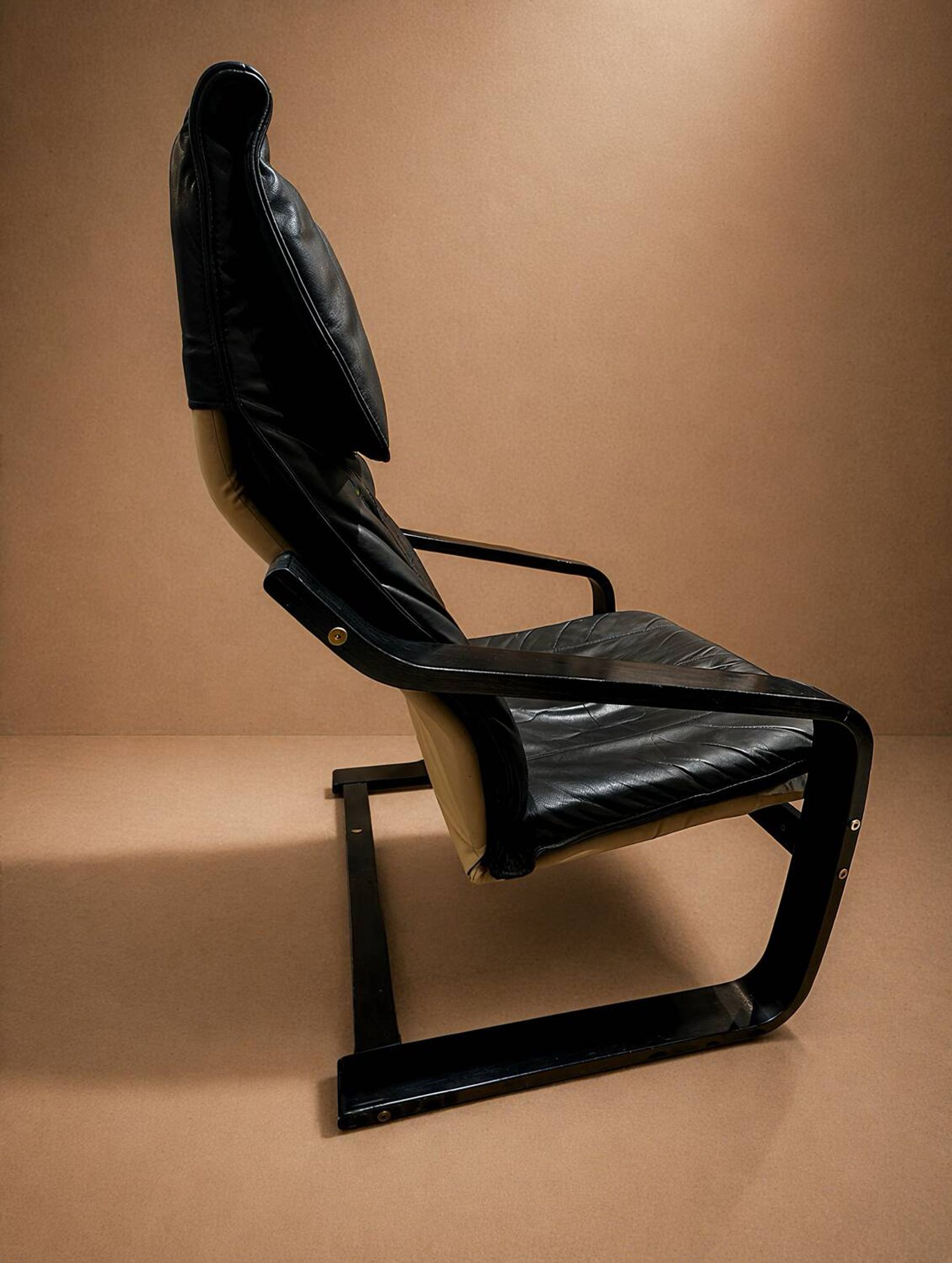 Paire Fauteuil Poäng / N.Nakamura