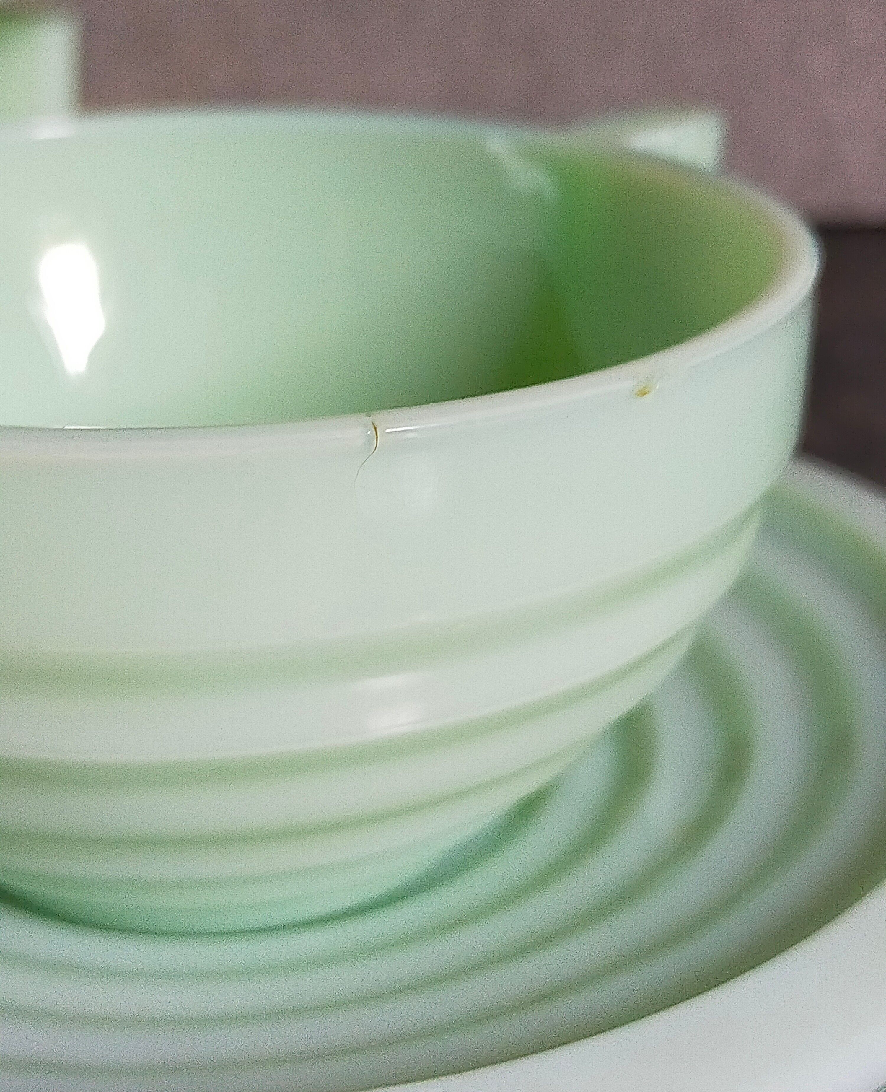 Four Art-Deco opaline cups