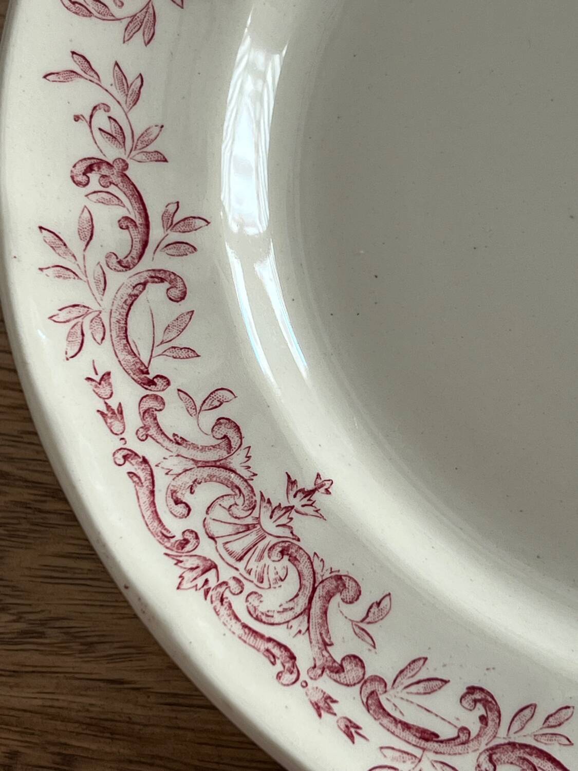 Plat piedouche à gâteau tarte terre de fer Longchamps