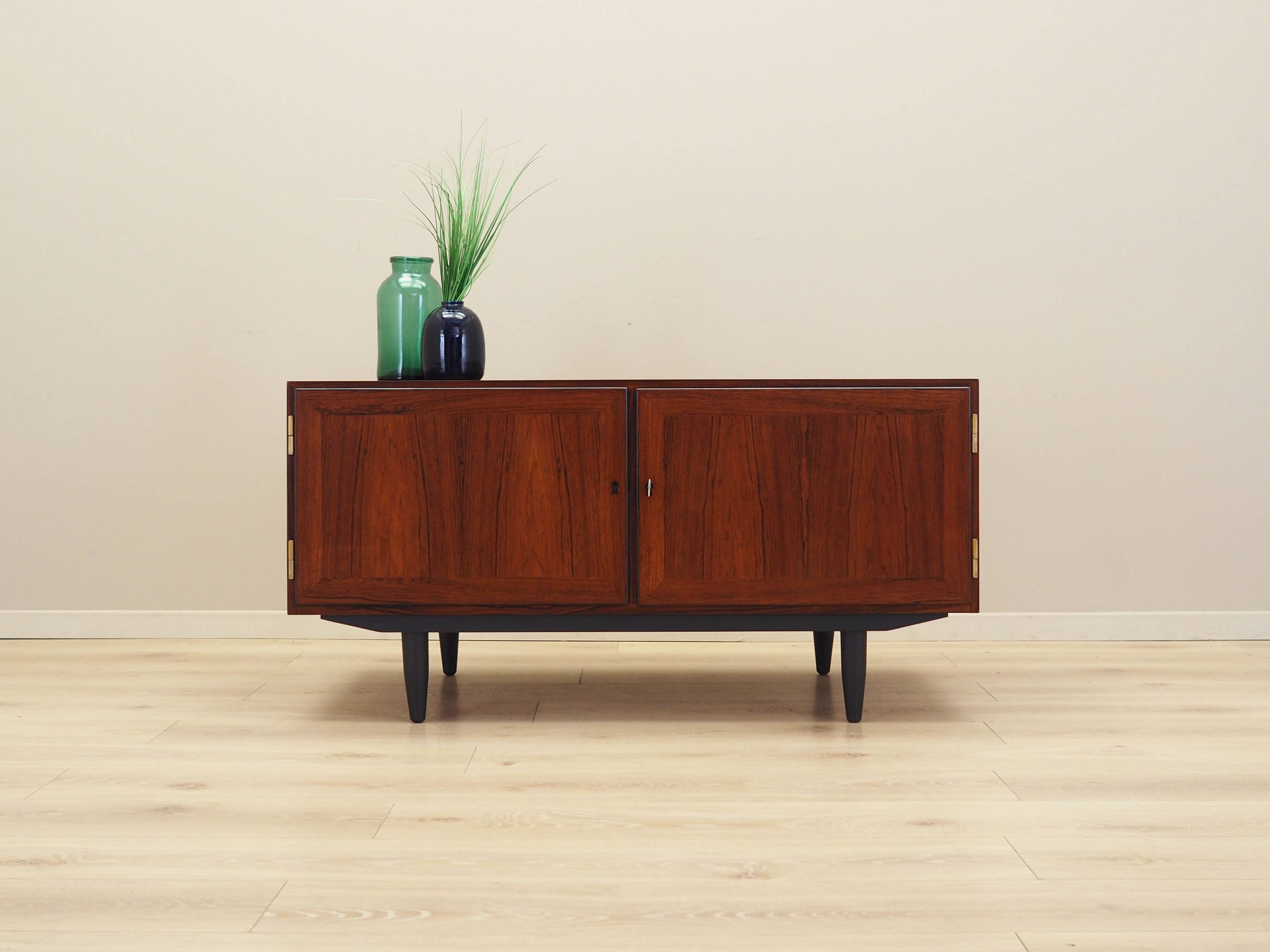 Rosewood cabinet, Danish design, 1970s, manufacture: Hundevad