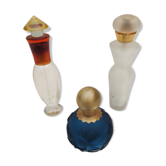 Set of 3 empty perfume bottles, branded, glass style and different colors