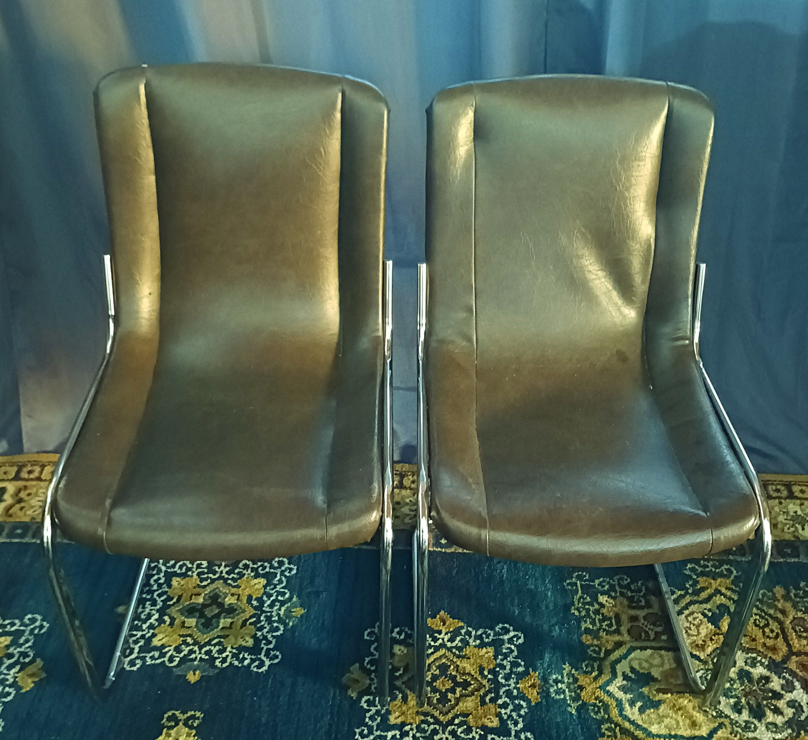 Vintage chairs 1970