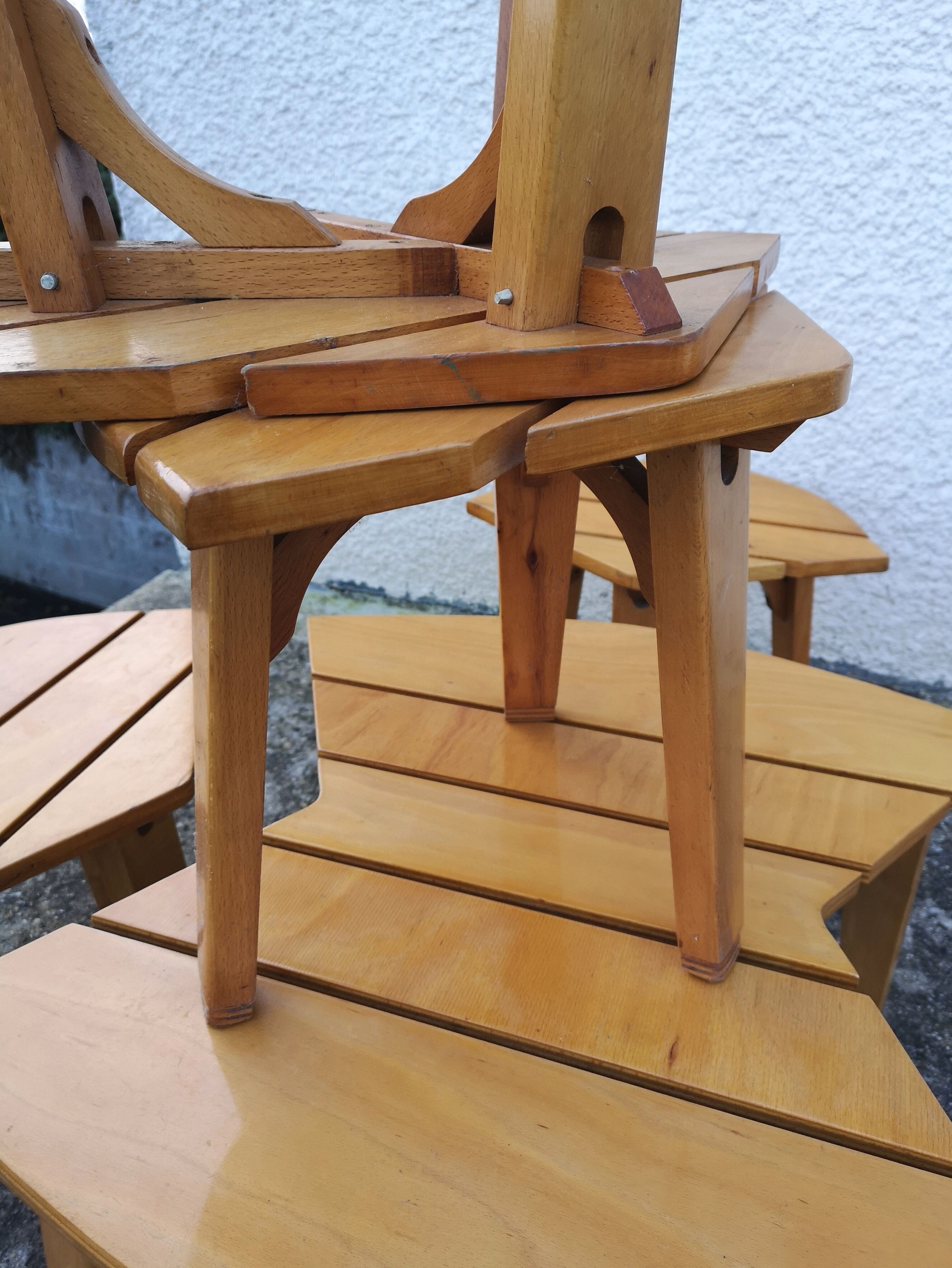 Hugonet stool coffee tables