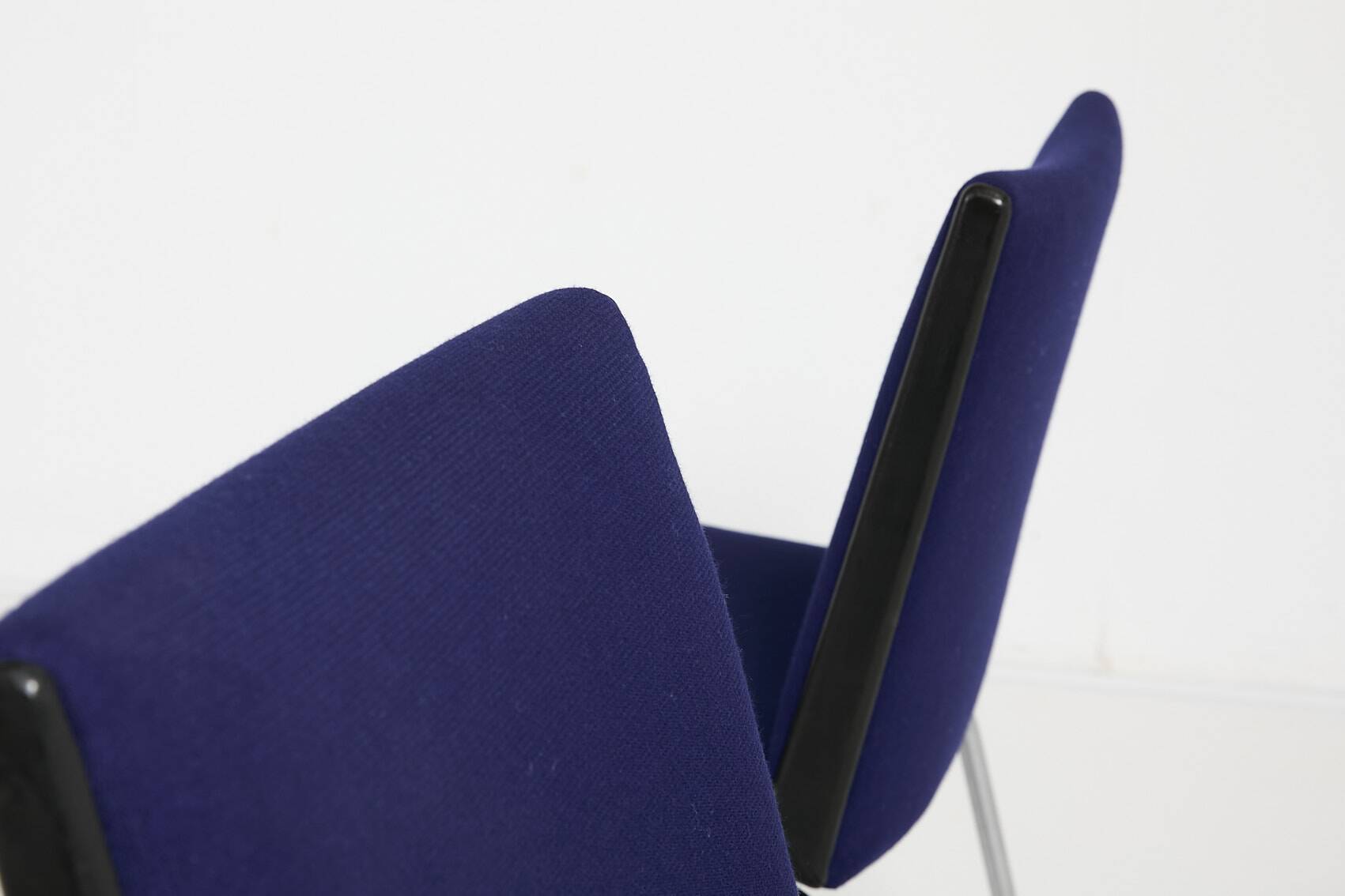 Set of 4 Danish Modern ‘Airport’ chairs by Hans J. Wegner