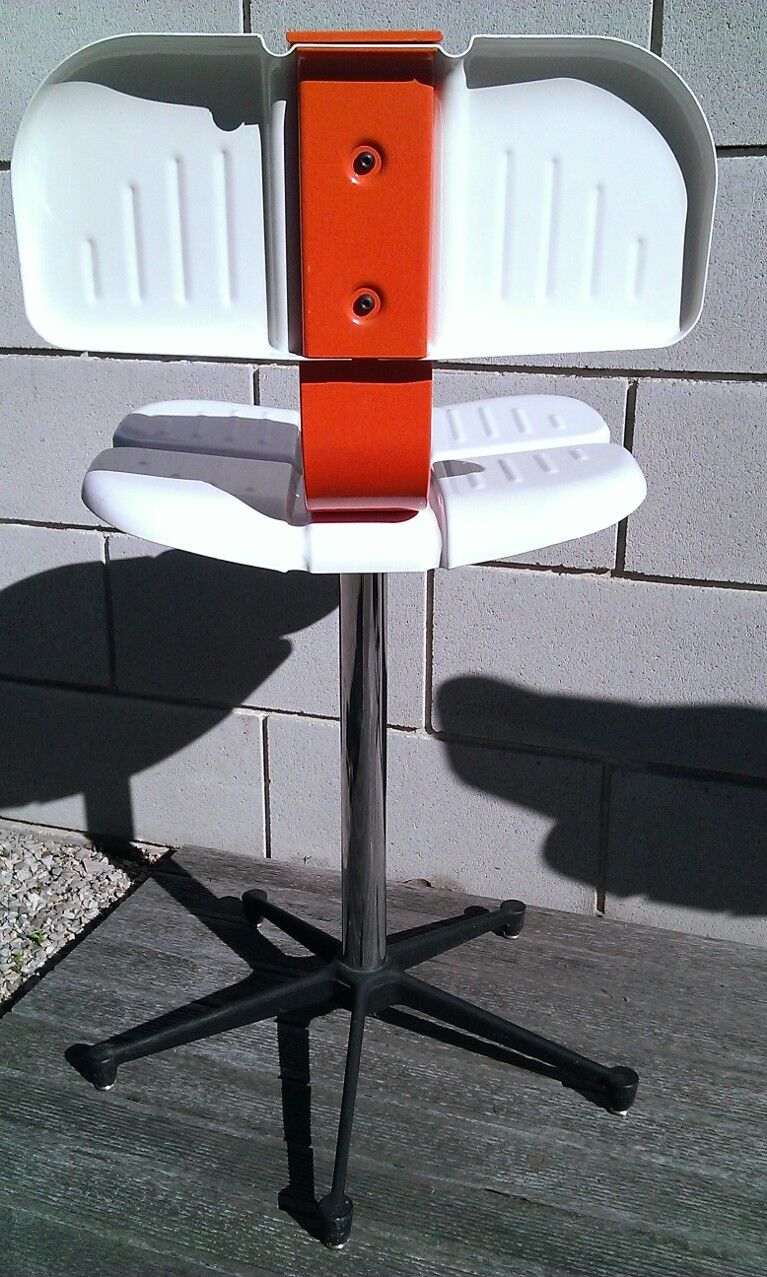 Pair of chairs high metal Mirima