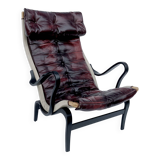 Fauteuil vintage Pernilla 69 de Bruno Mathsson pour Dux en cuir sang de bœuf
