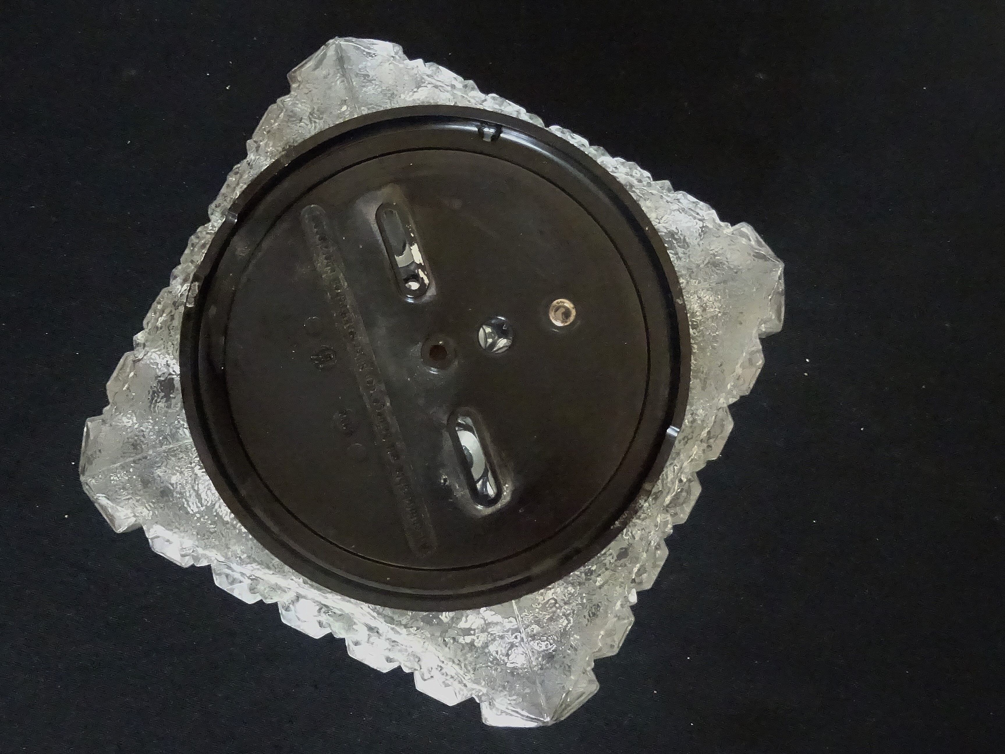 Ceiling light square bubbles