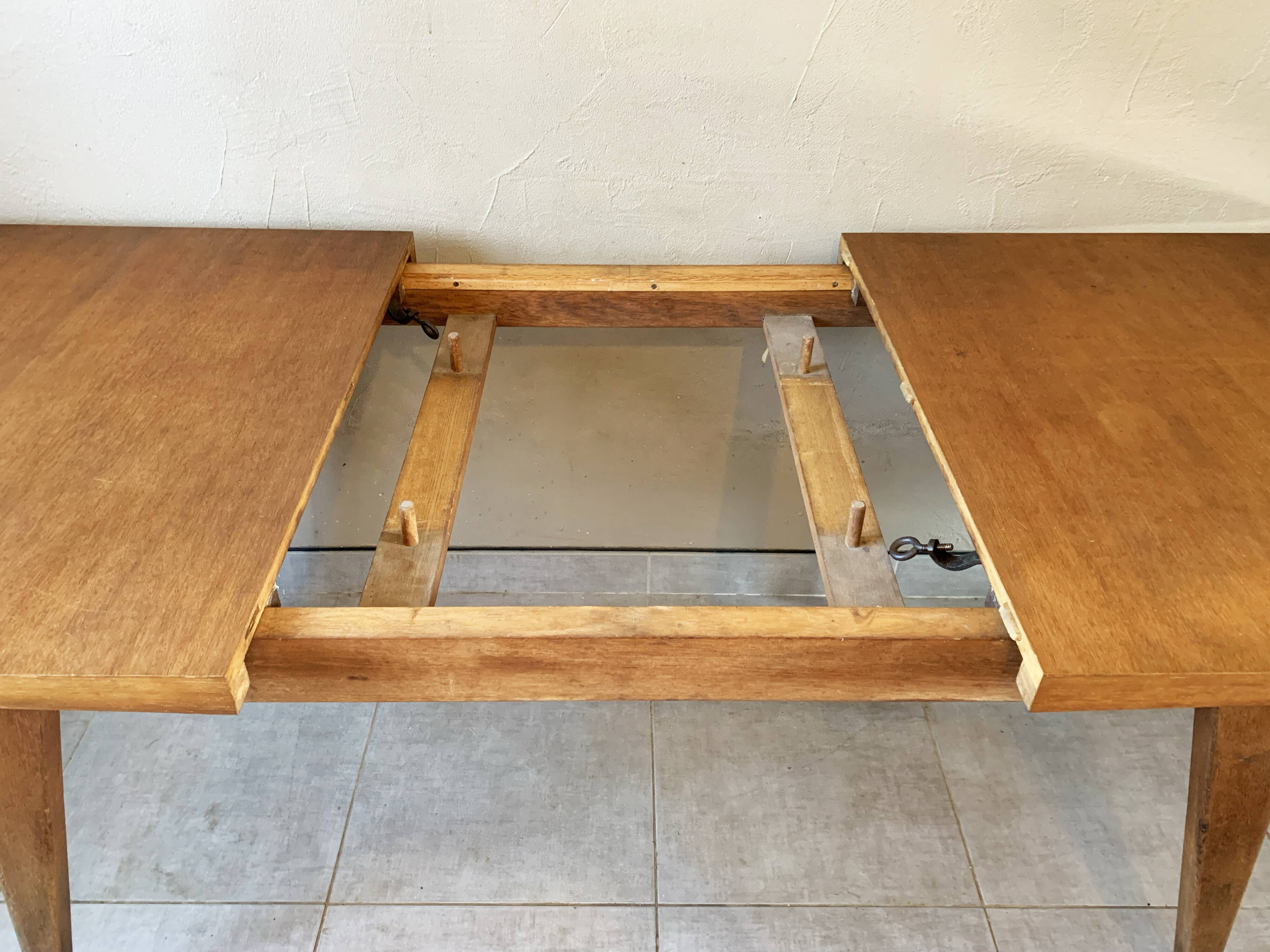 Vintage extendable oak table from the 50s