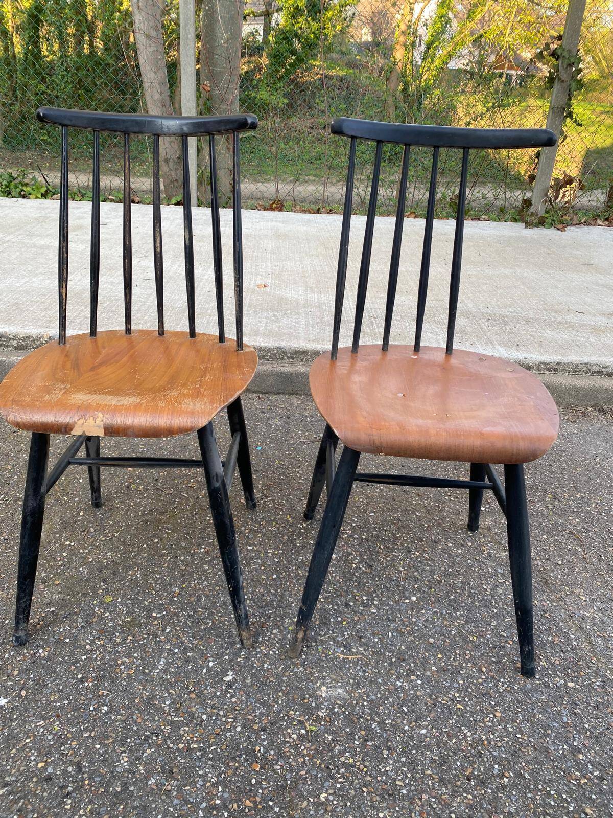 2 Scandinavian Fannett chairs by Ilmari Tapiovaara 1960