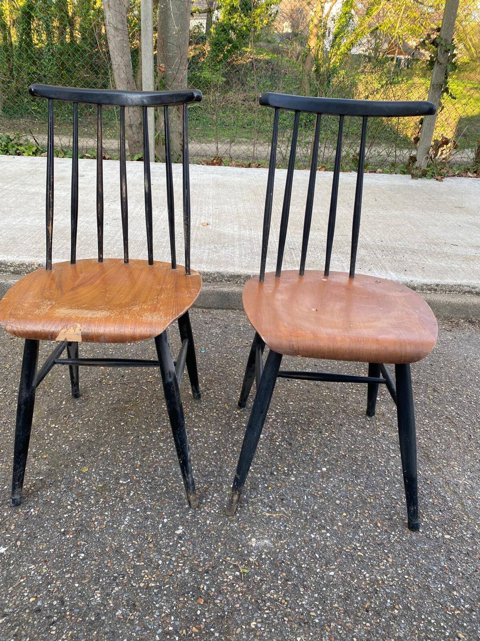 2 Scandinavian Fannett chairs by Ilmari Tapiovaara 1960