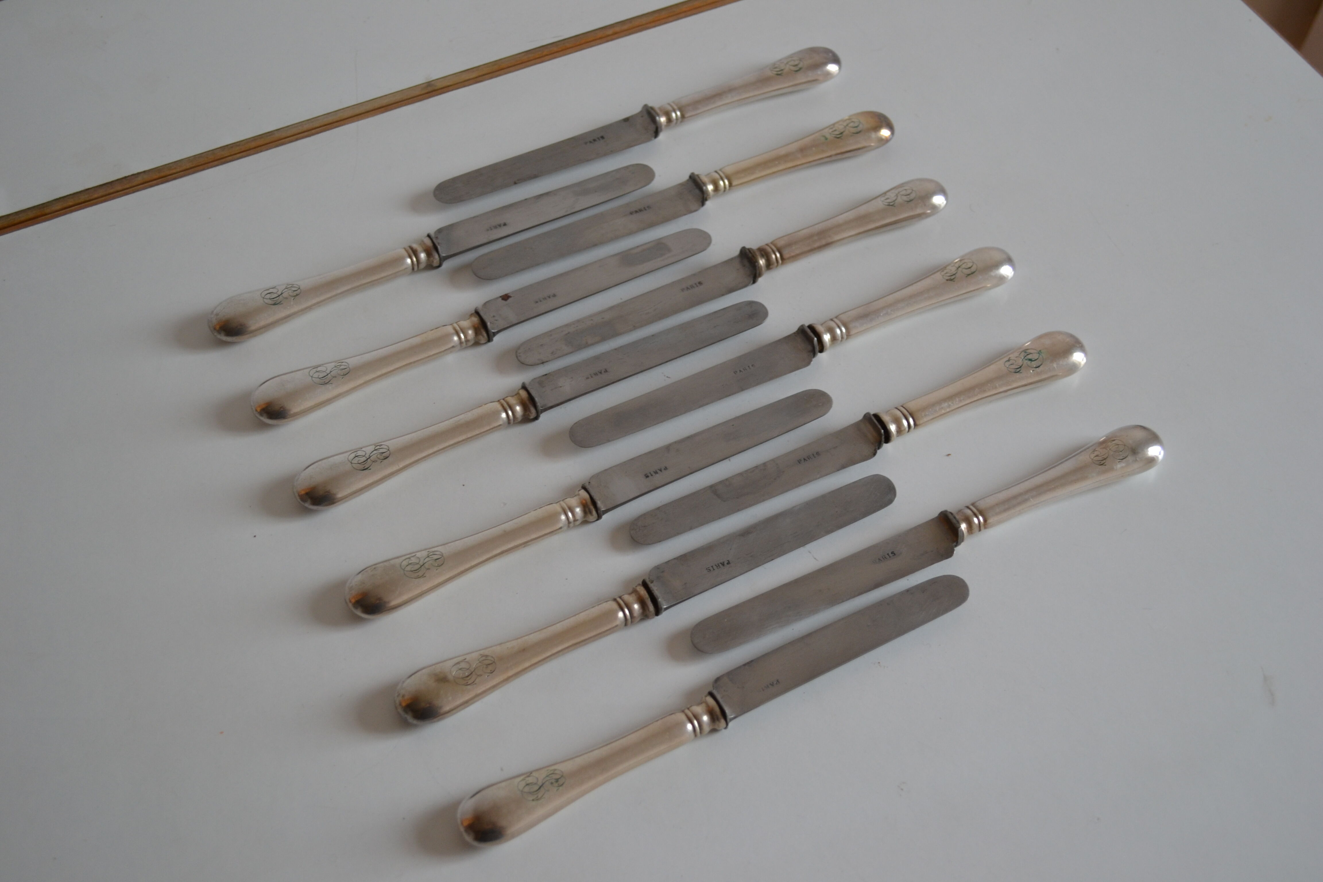 12 dessert knives old metal silver monogram